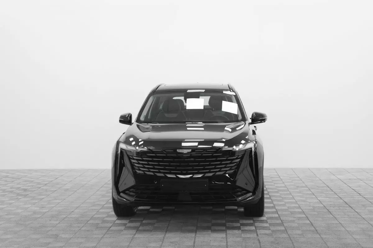Автосалон: Geely Atlas New