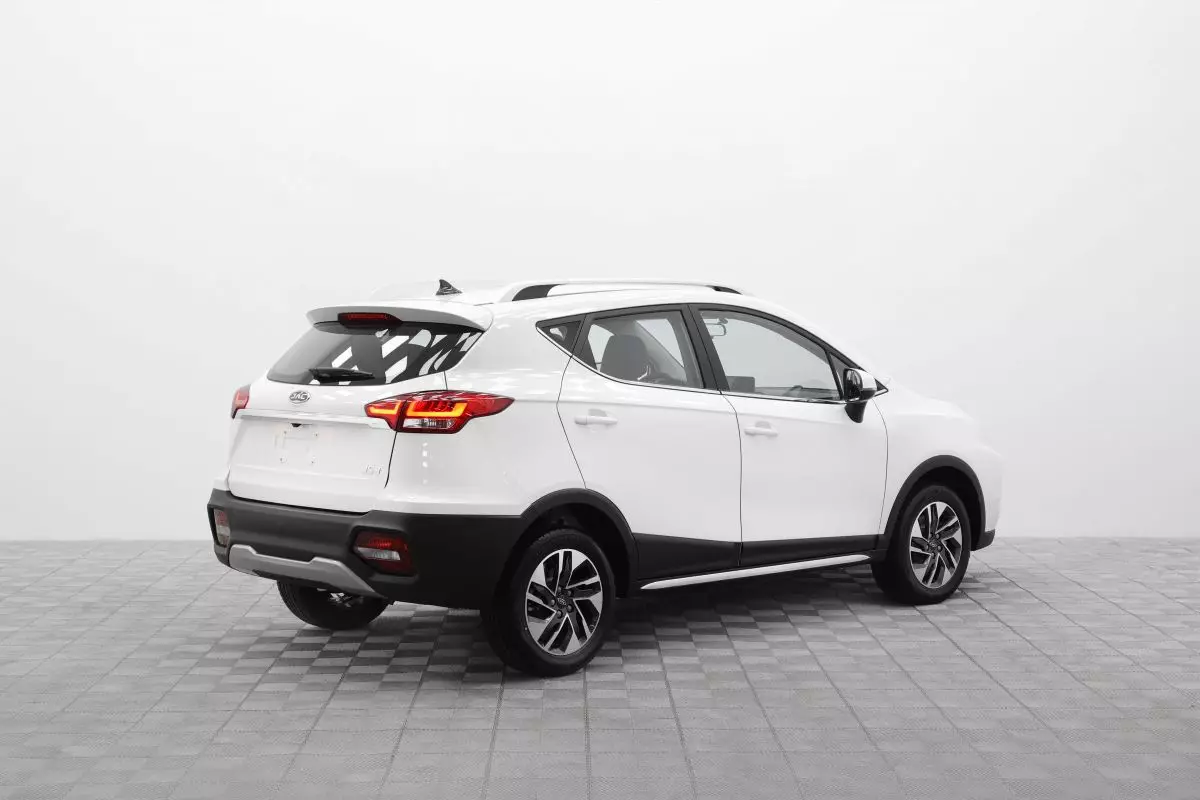 Автосалон: Jac JS3
