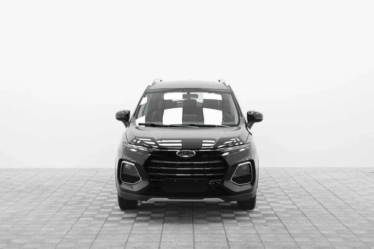 Автосалон: Jac JS3