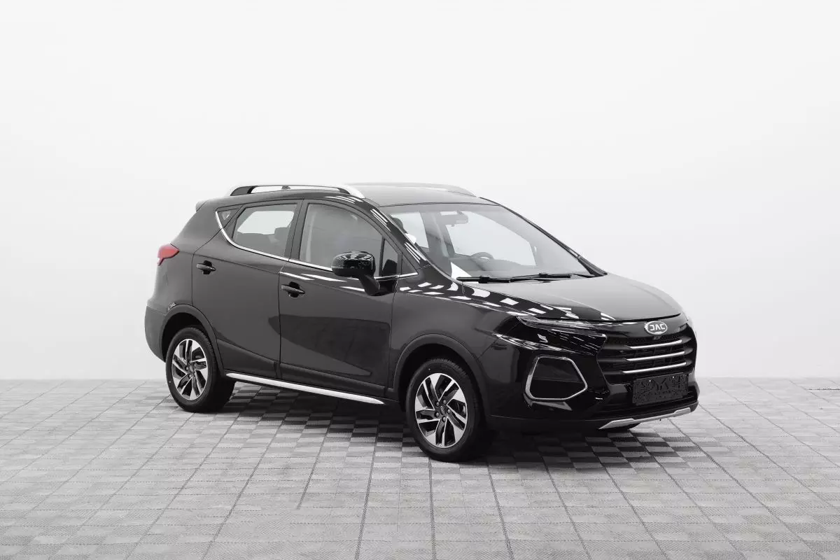 Автосалон: Jac JS3