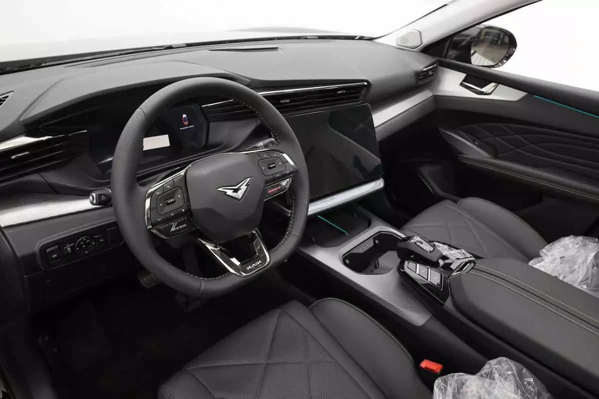 Автосалон: Kaiyi X7 Kunlun