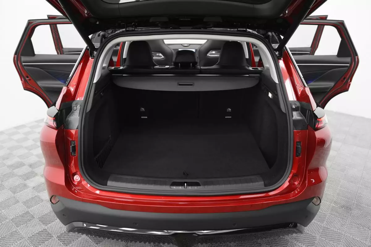 Автосалон: Baic X55