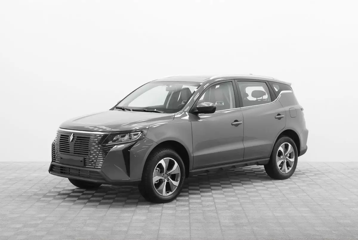 Автосалон: Livan X6 Pro