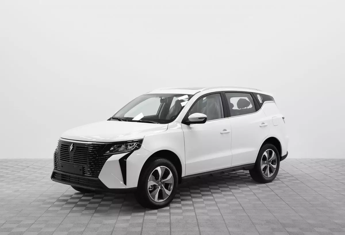 Автосалон: Livan X6 Pro