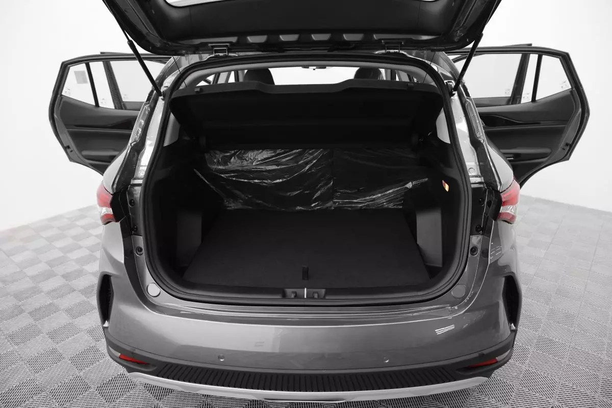 Автосалон: Jetour X50