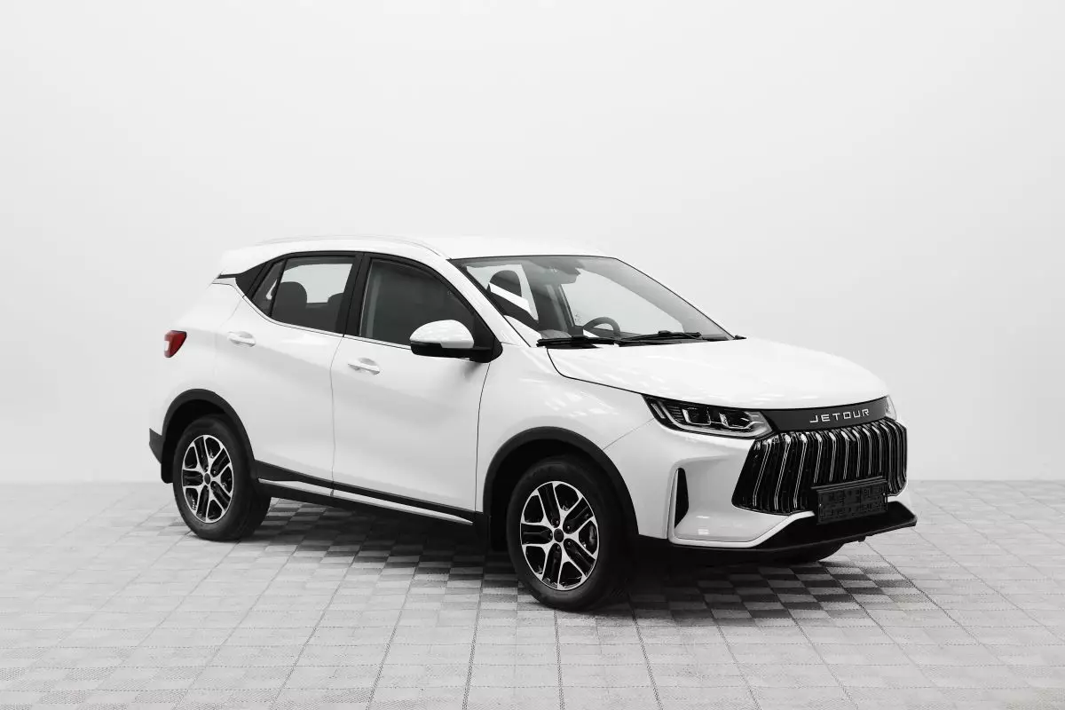 Автосалон: Jetour X50