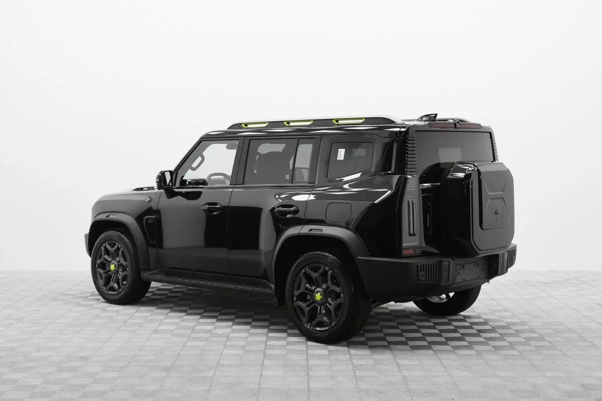 Автосалон: Jetour T2