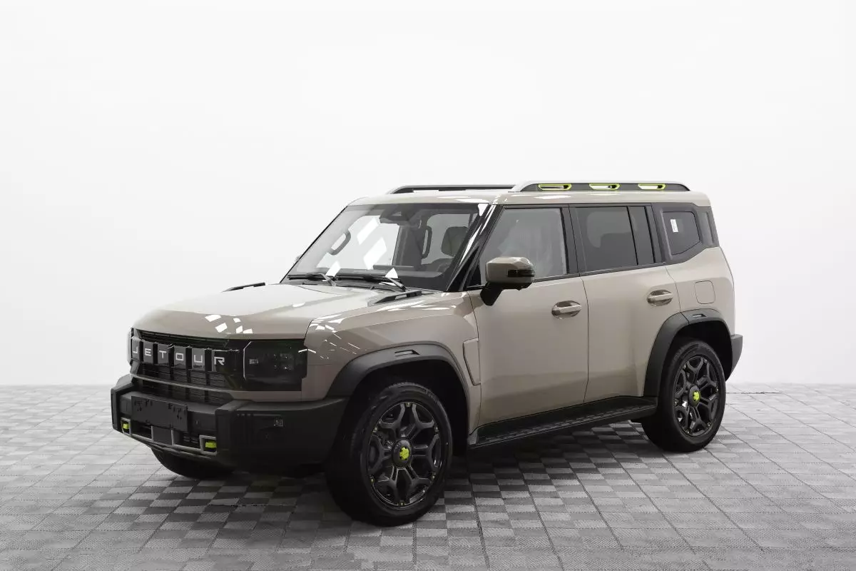 Автосалон: Jetour T2