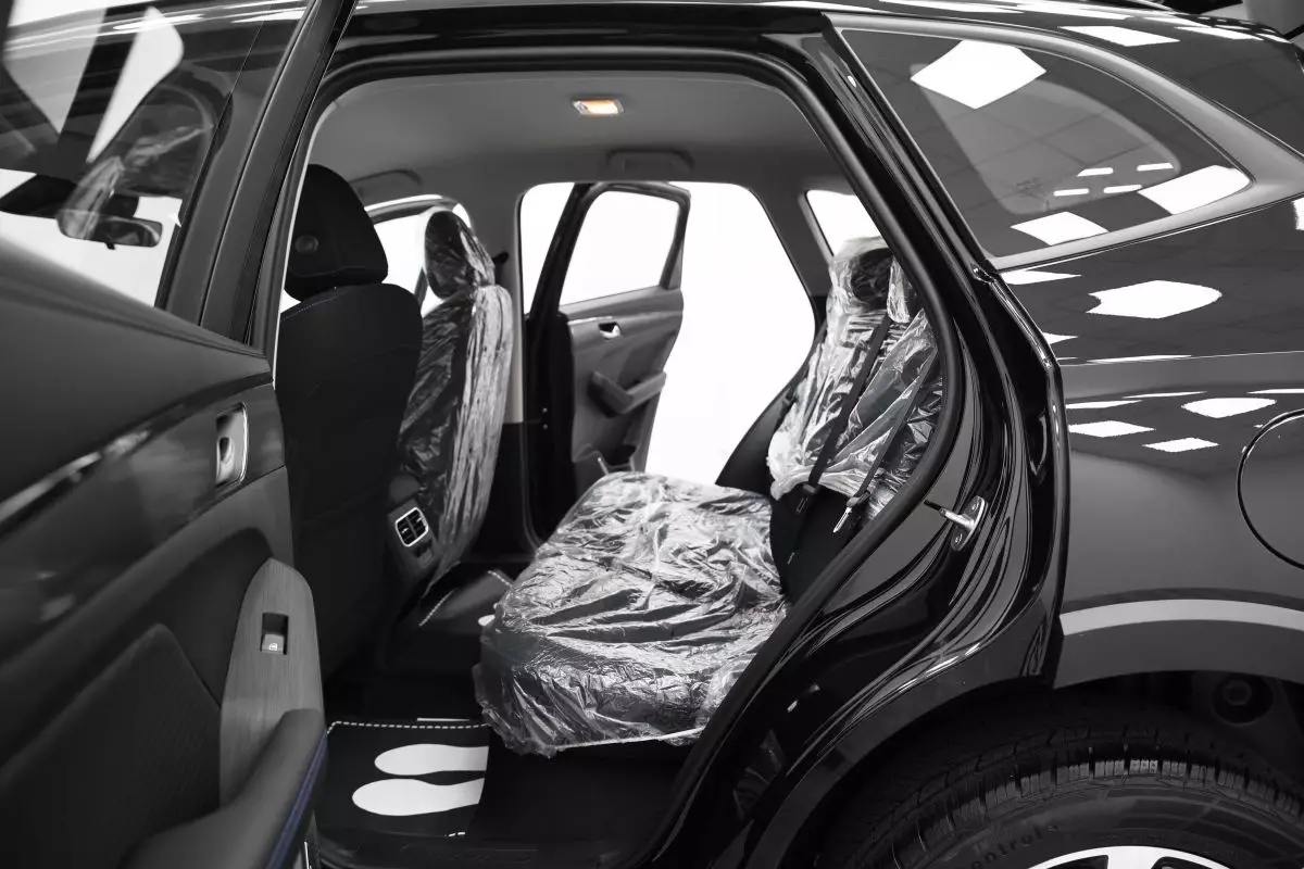Автосалон: Haval New Jolion