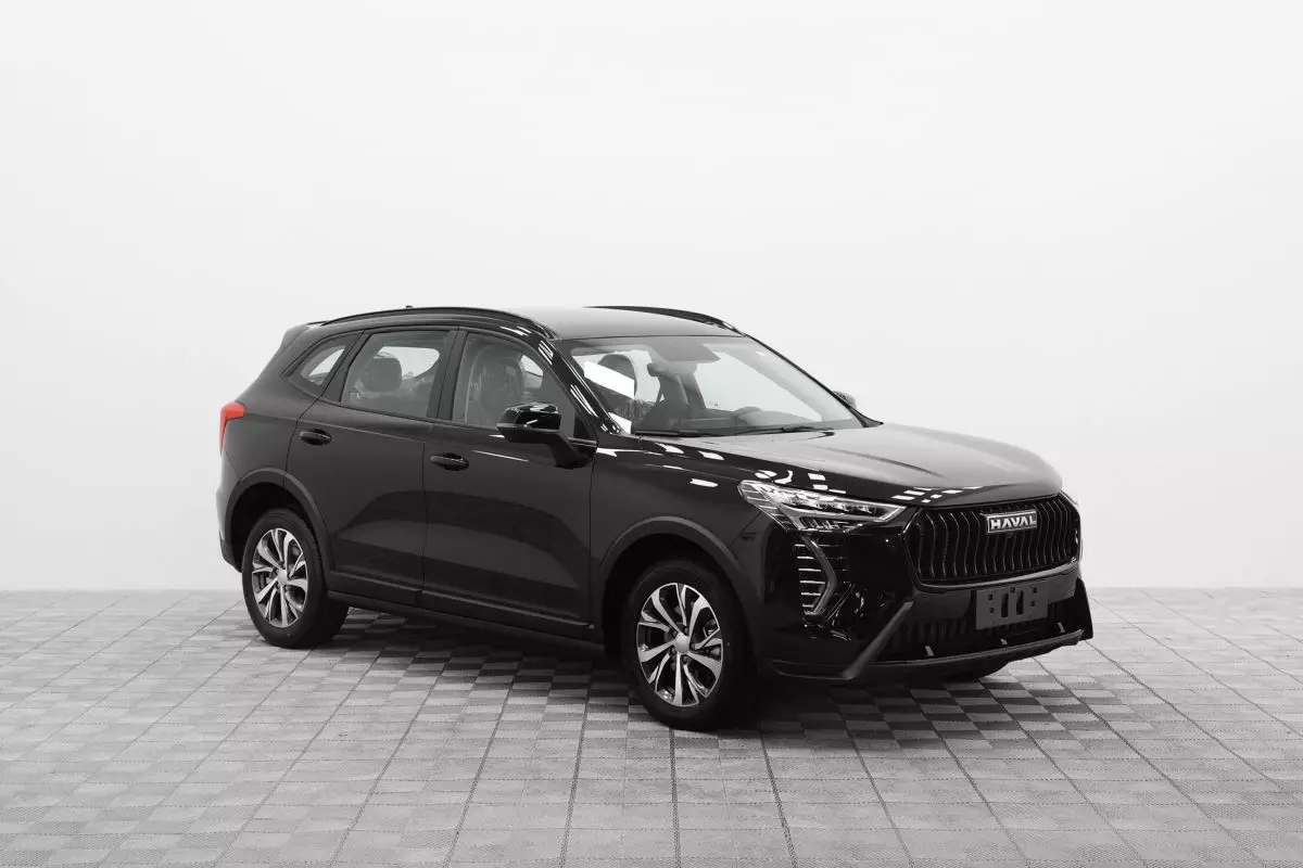 Автосалон: Haval New Jolion