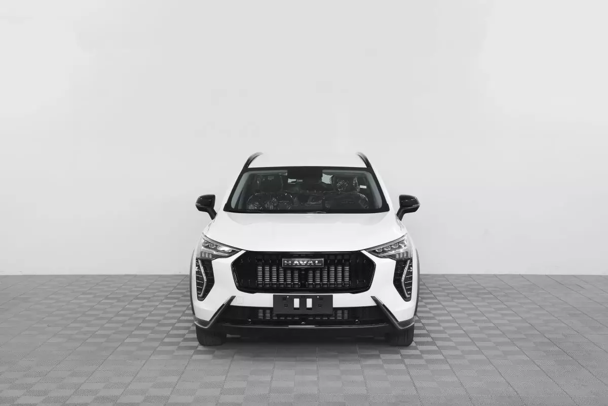 Автосалон: Haval New Jolion