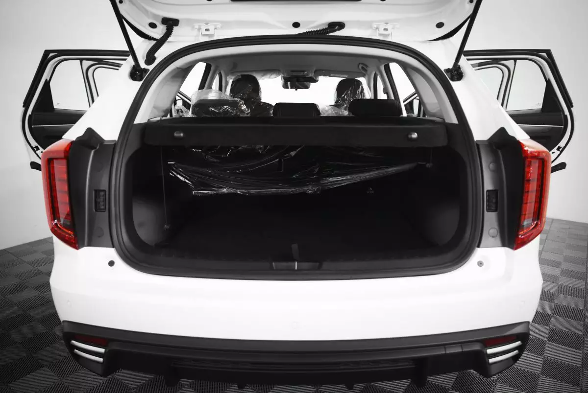 Автосалон: Haval New Jolion