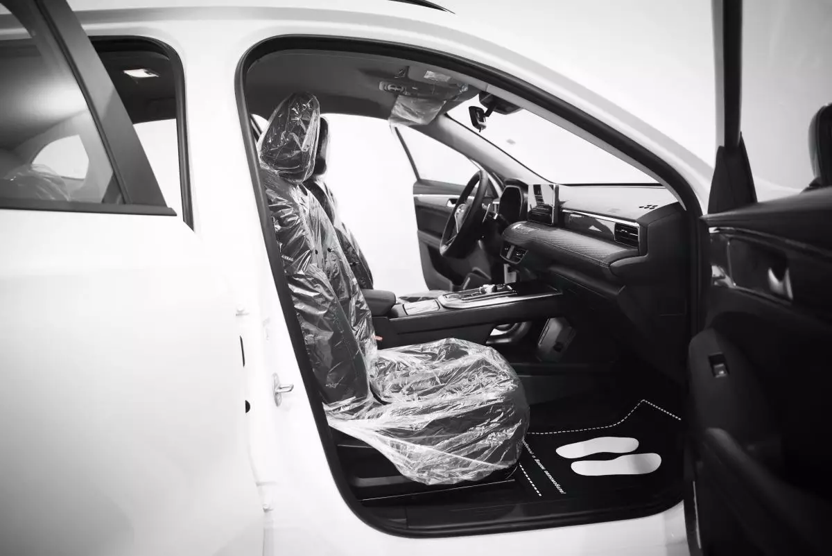 Автосалон: Haval New Jolion