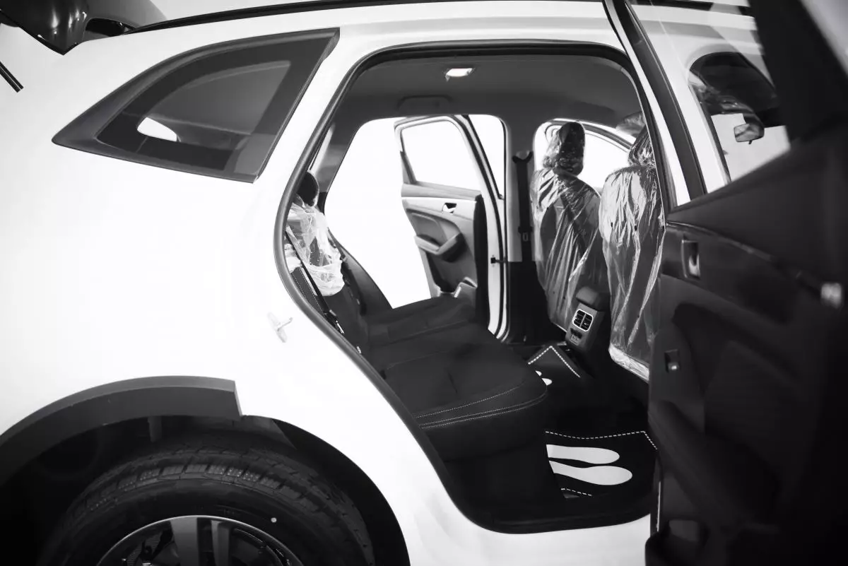 Автосалон: Haval New Jolion