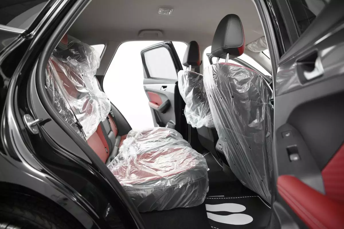 Автосалон: Haval New Jolion