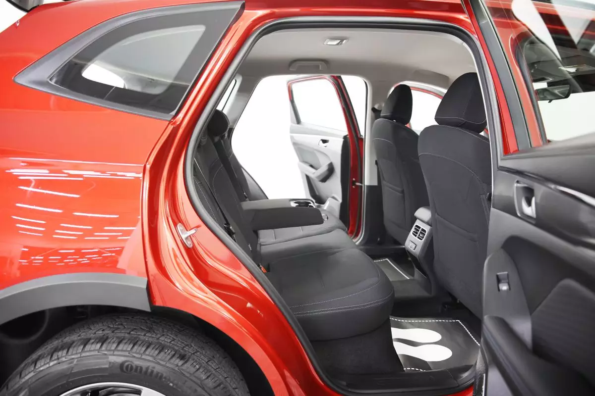 Автосалон: Haval New Jolion