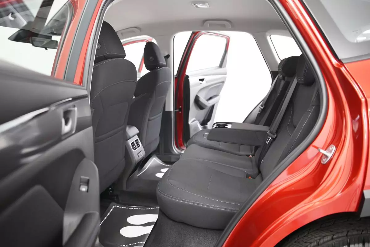 Автосалон: Haval New Jolion