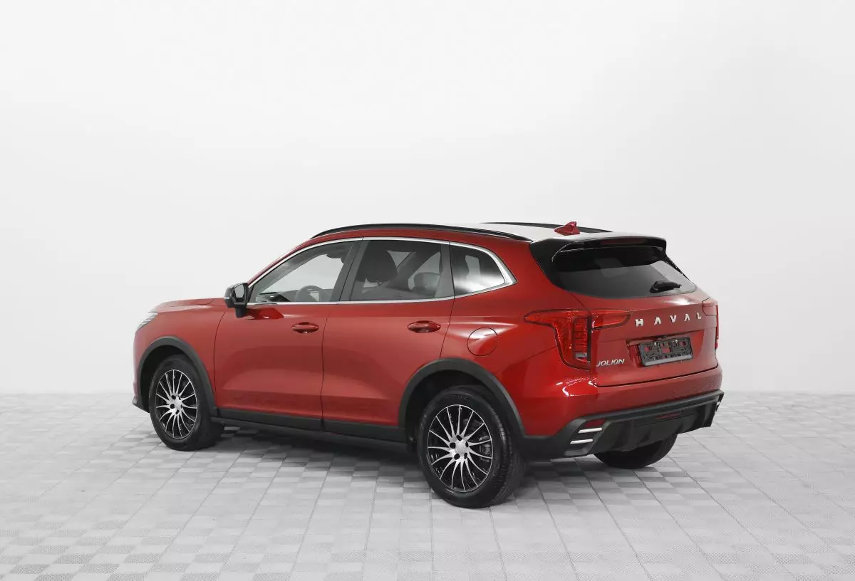 Автосалон: Haval New Jolion