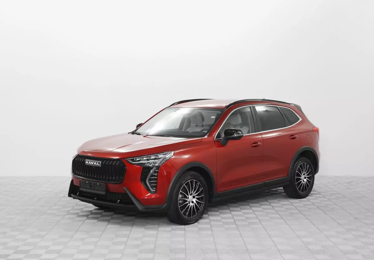 Автосалон: Haval New Jolion