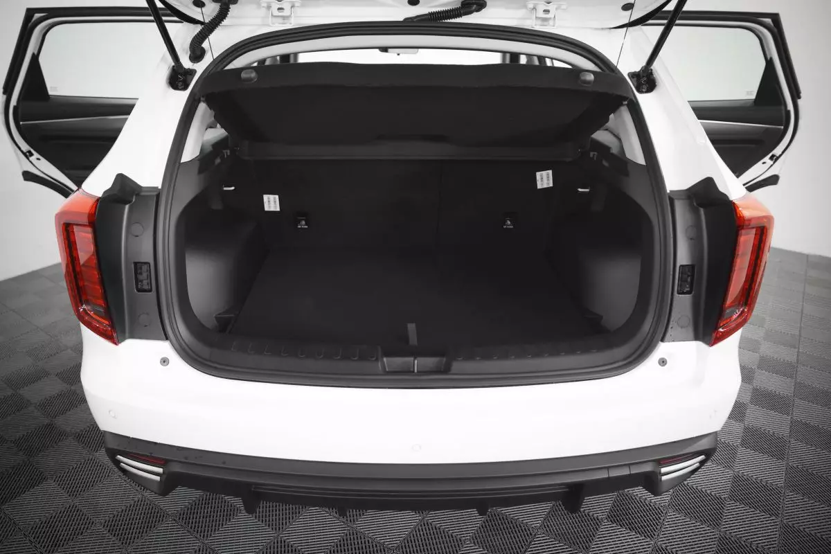 Автосалон: Haval New Jolion