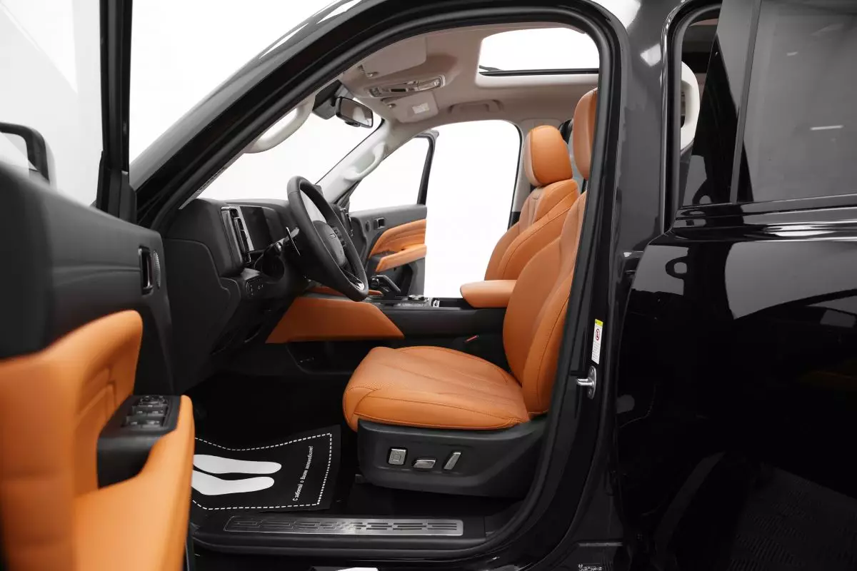 Автосалон: Haval H9