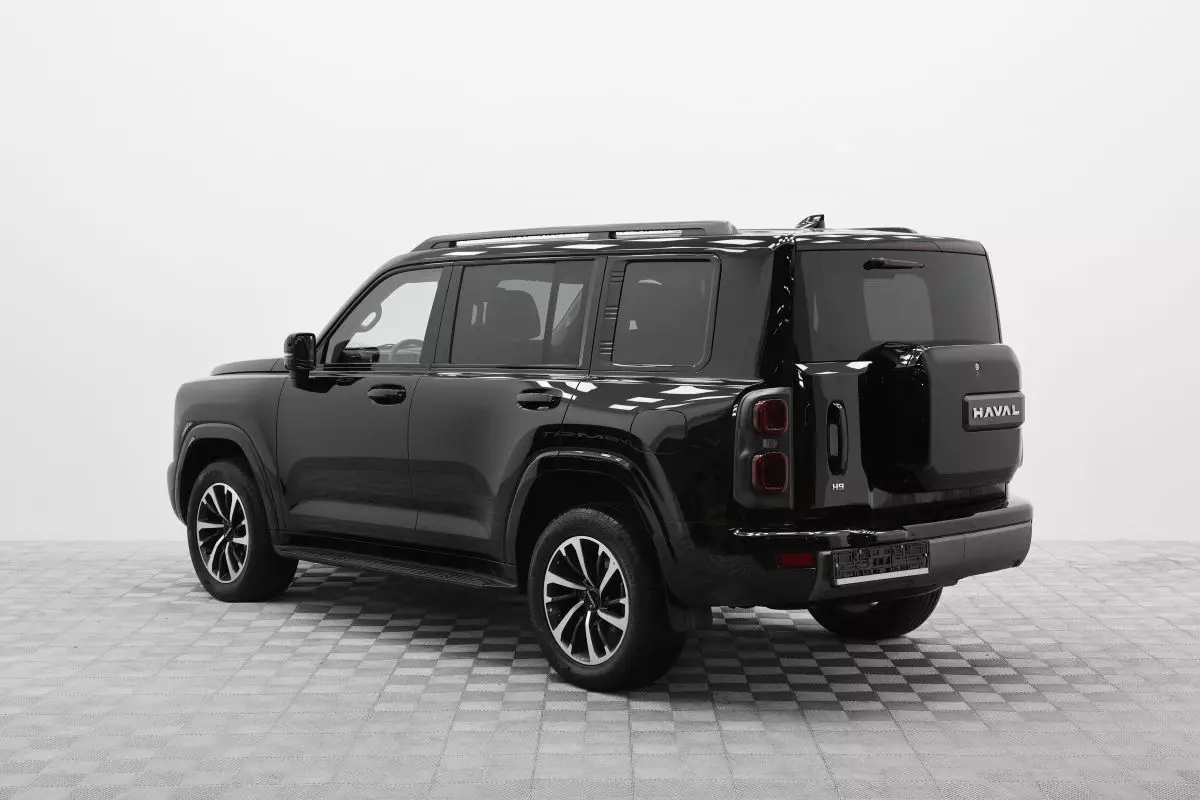 Автосалон: Haval H9