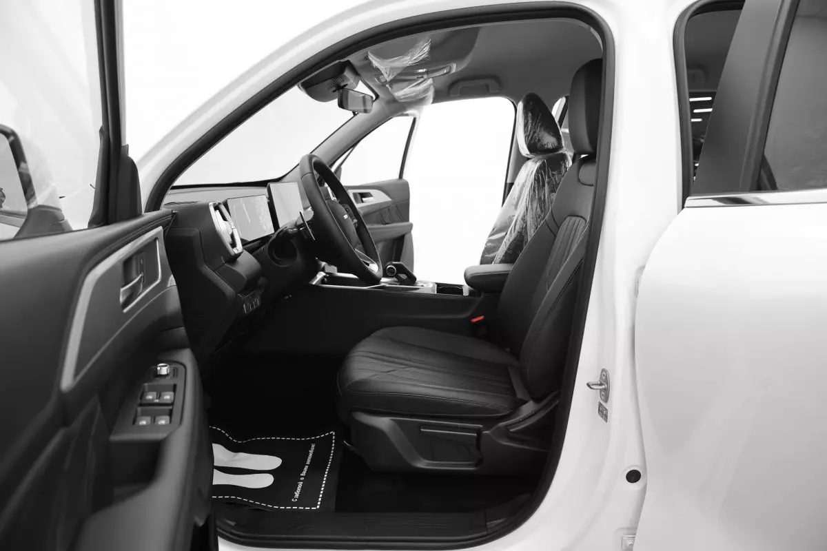 Автосалон: Haval H5