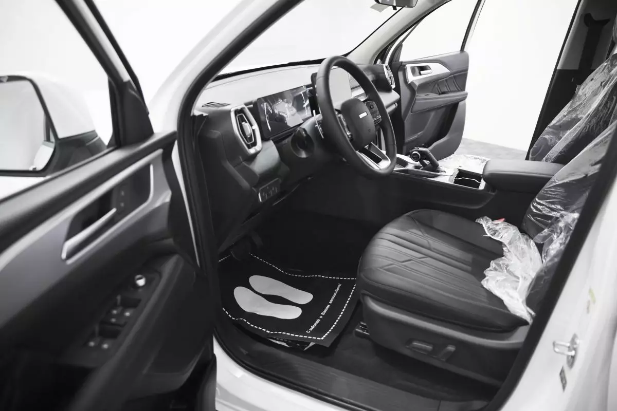 Автосалон: Haval H5