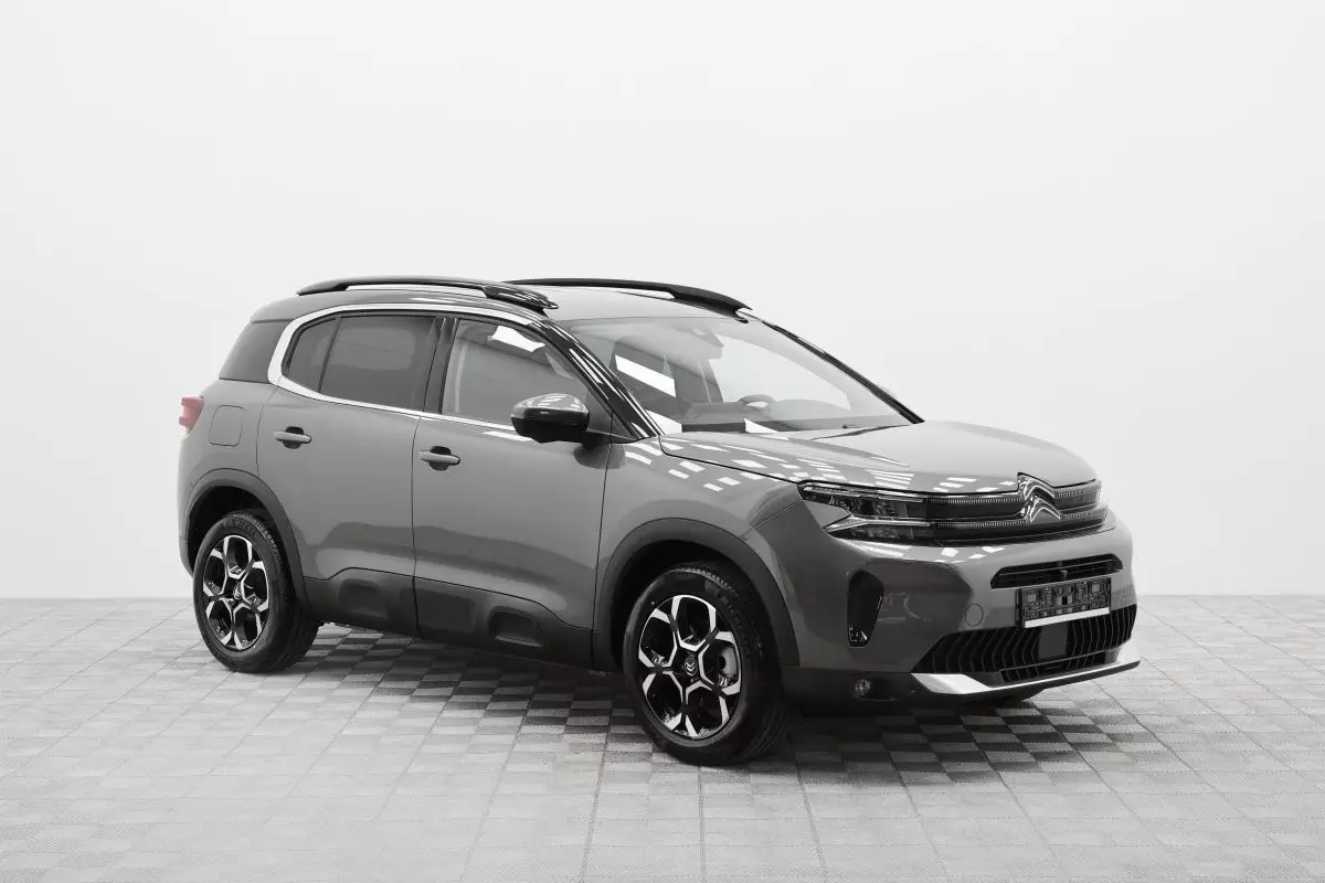 Автосалон: Citroen C5 Aircross