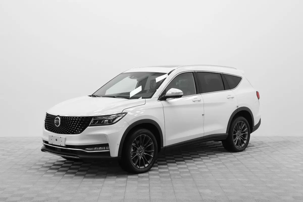 Автосалон: Dongfeng DFSK ix7