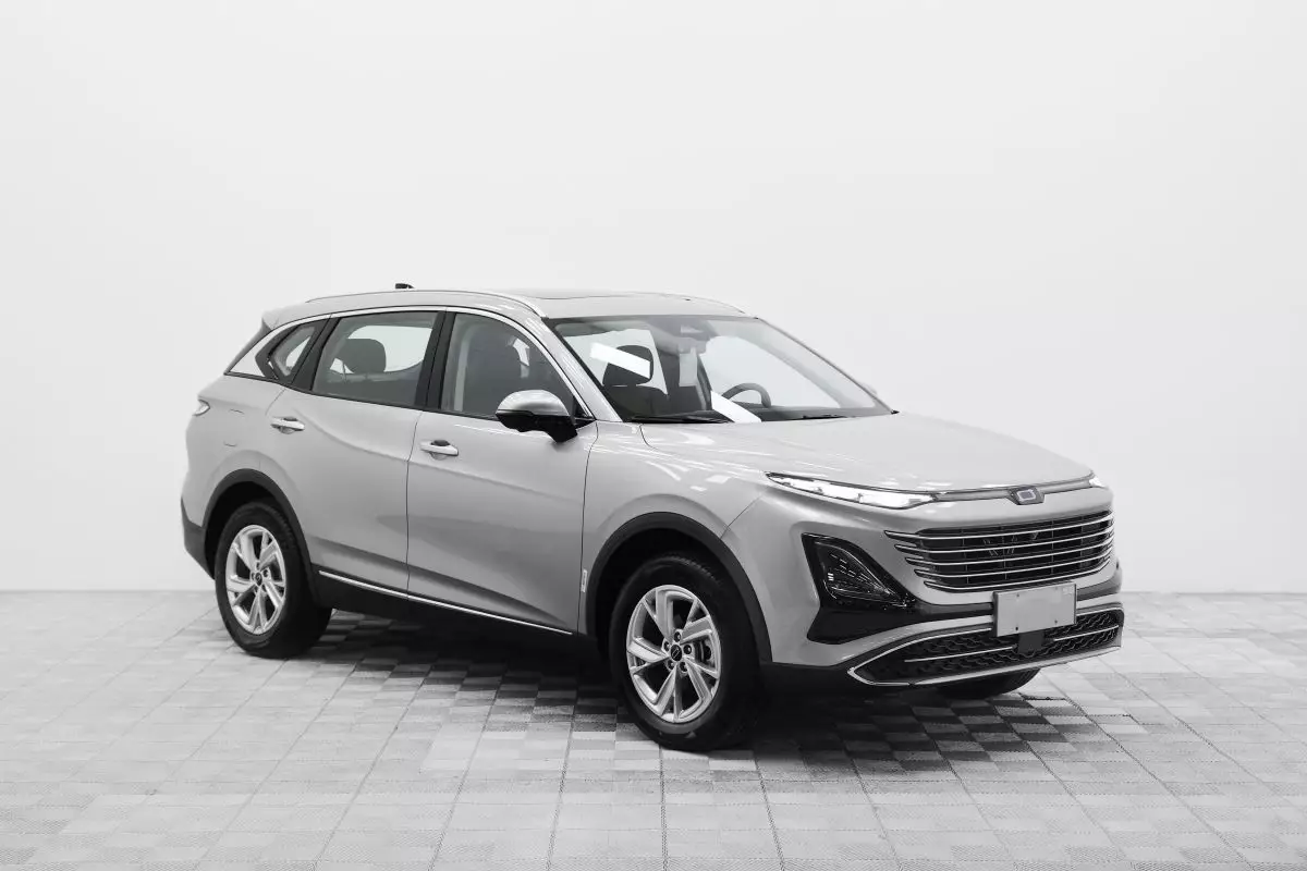 Автосалон: Bestune T90