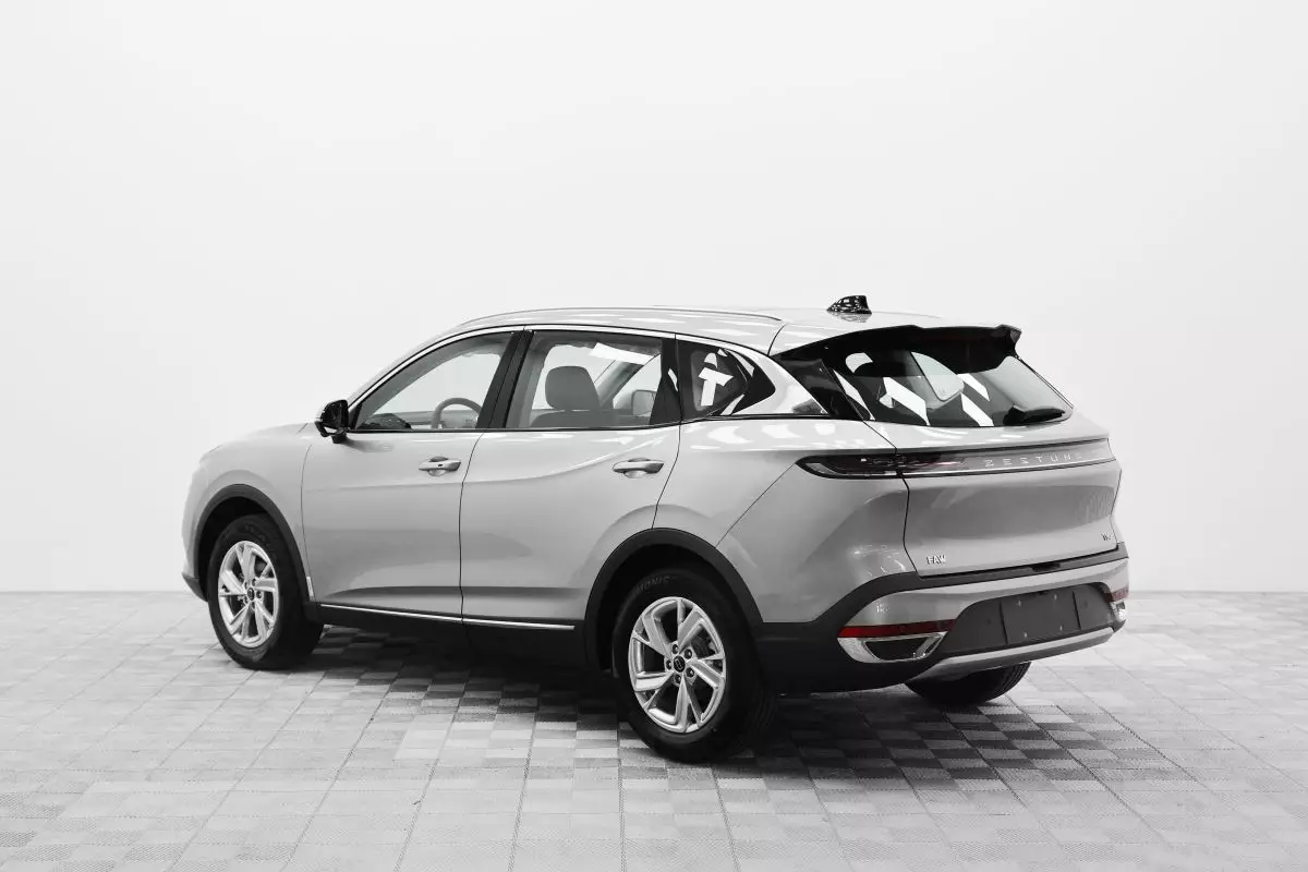 Автосалон: Bestune T90