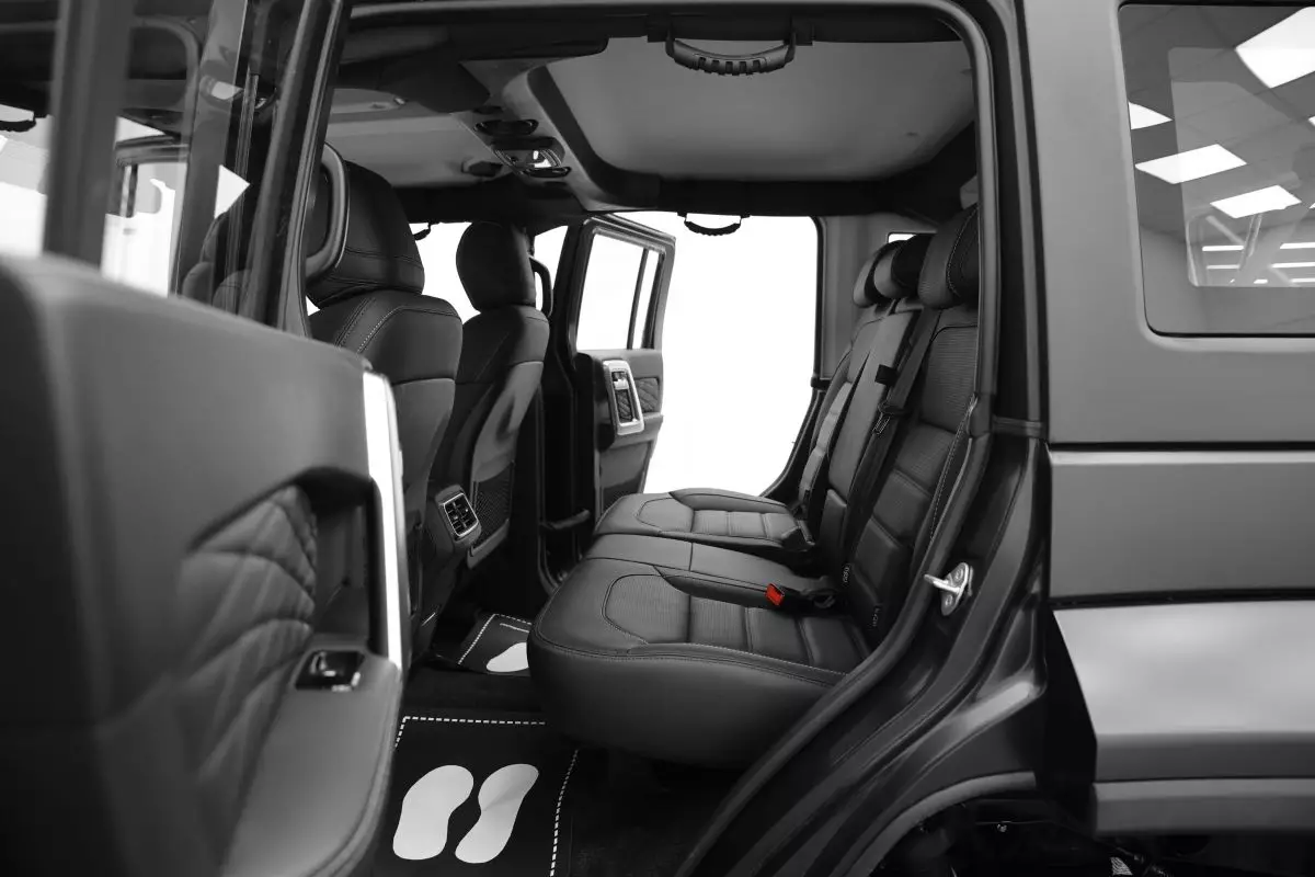 Автосалон: Baic BJ40