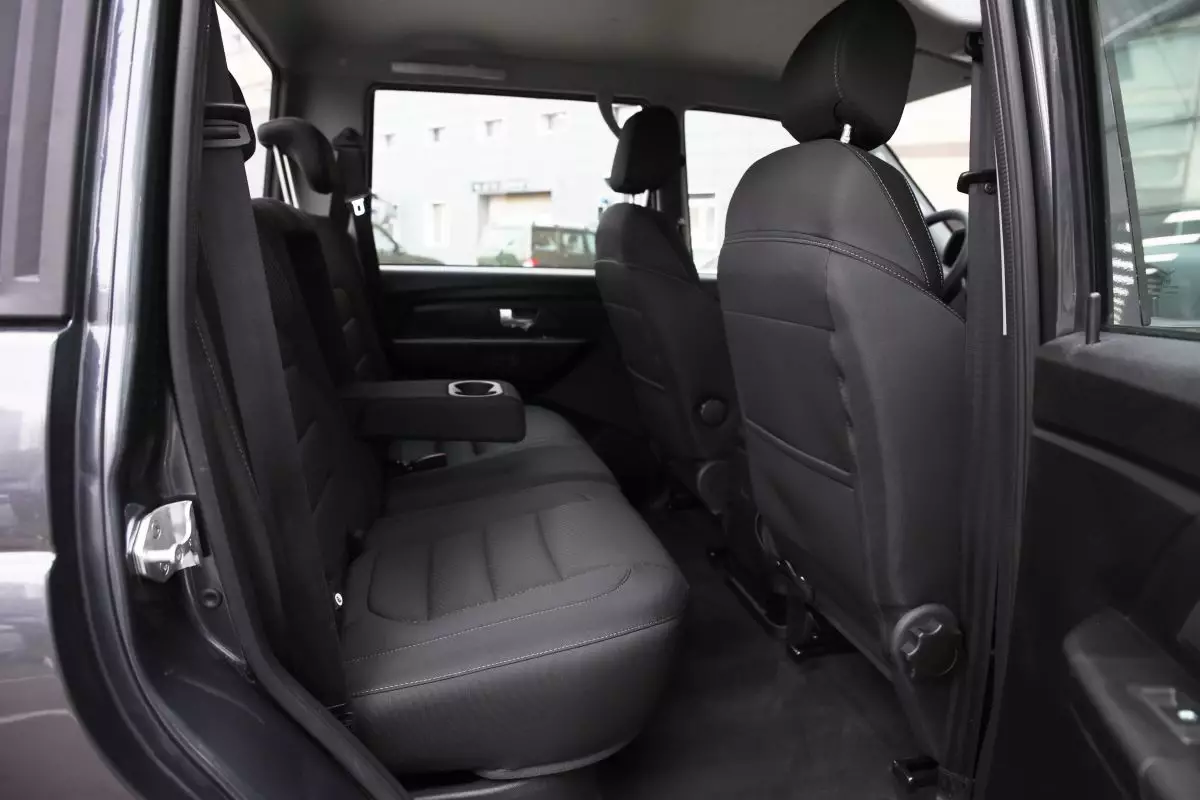 Автосалон: Uaz Профи Двухрядная кабина