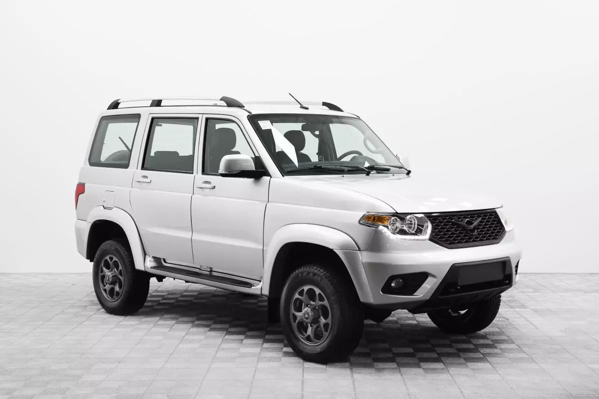 Автосалон: Uaz Patriot