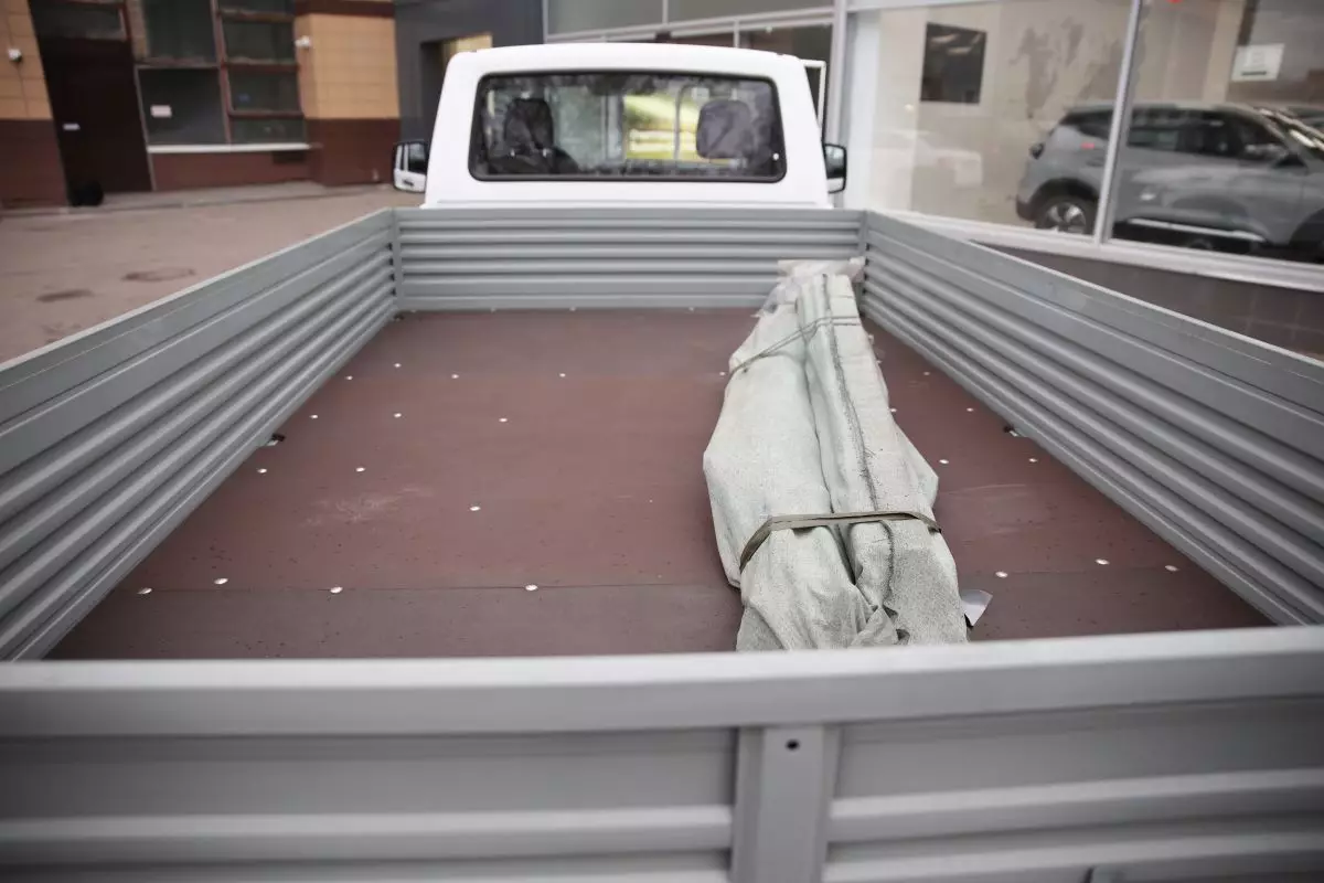 Автосалон: Uaz Профи Однорядная кабина