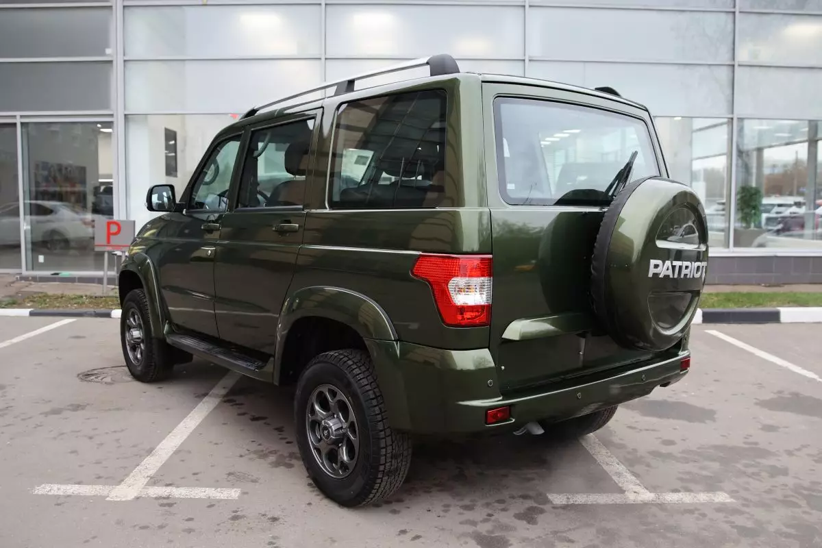 Автосалон: Uaz Patriot