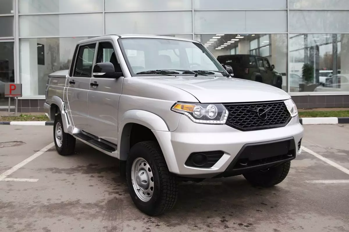 Автосалон: Uaz Пикап