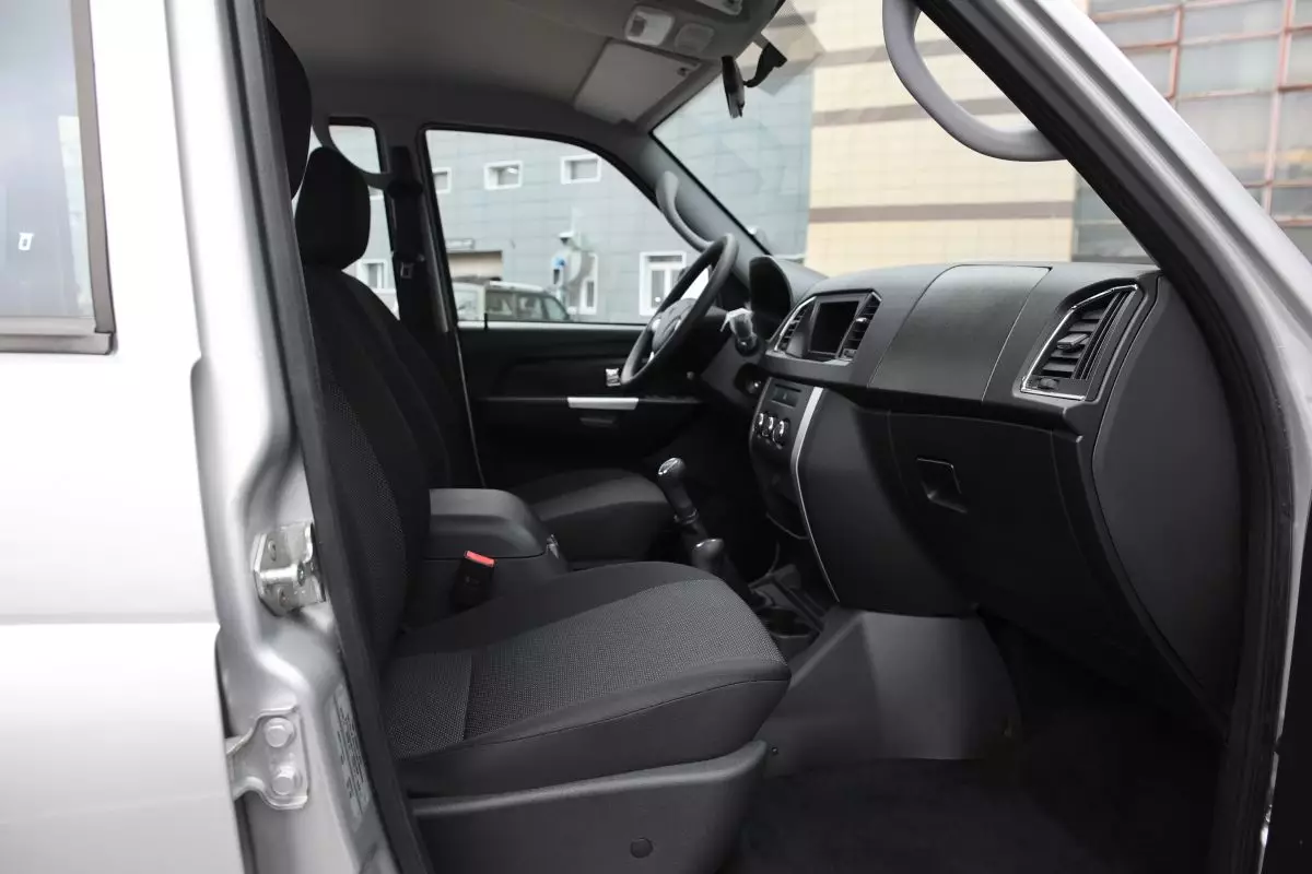 Автосалон: Uaz Пикап