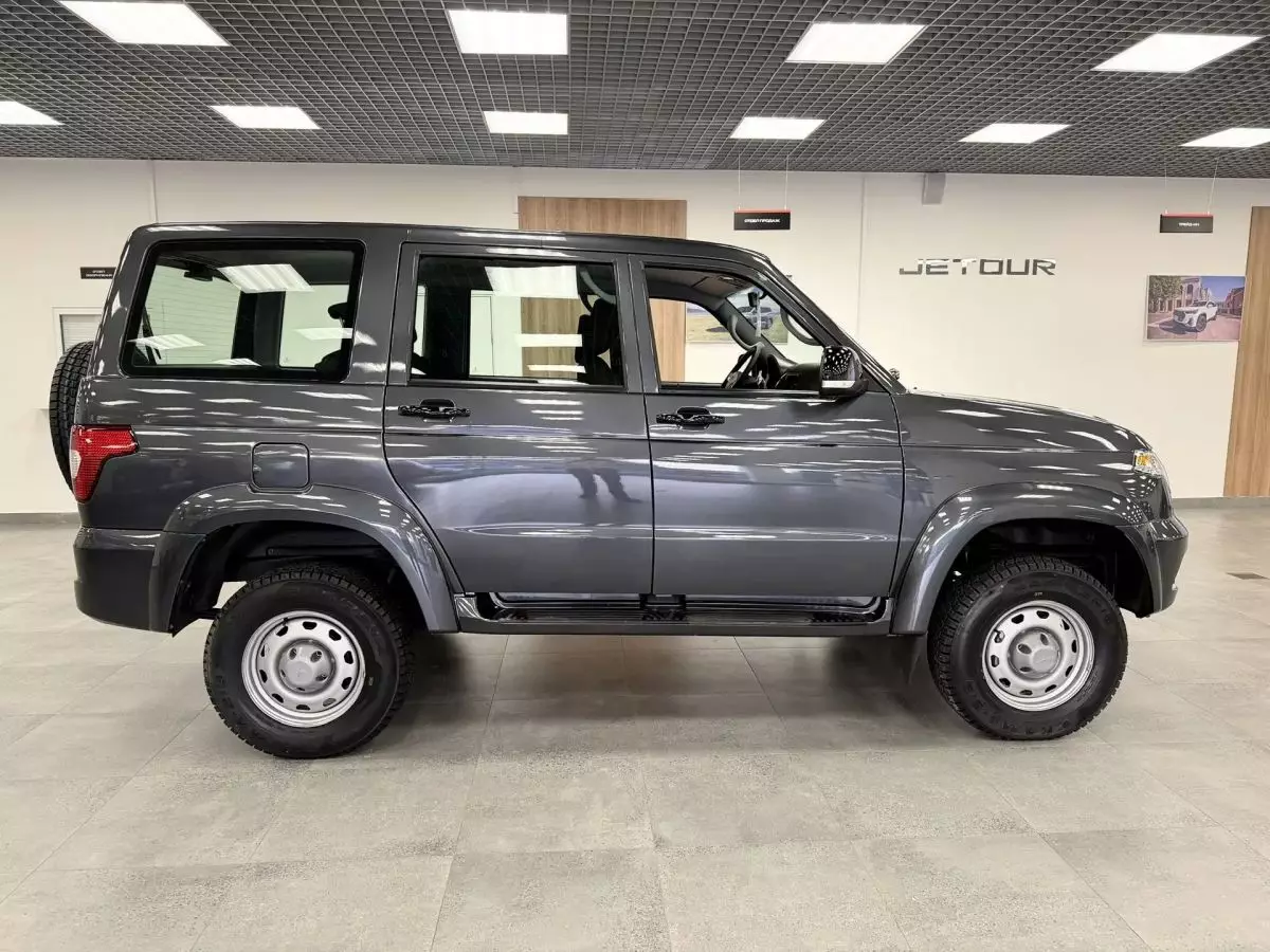 Автосалон: Uaz Patriot