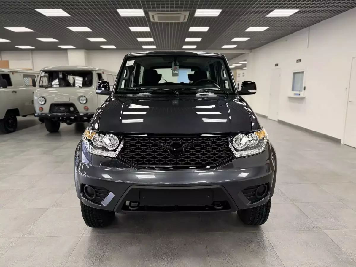 Автосалон: Uaz Patriot