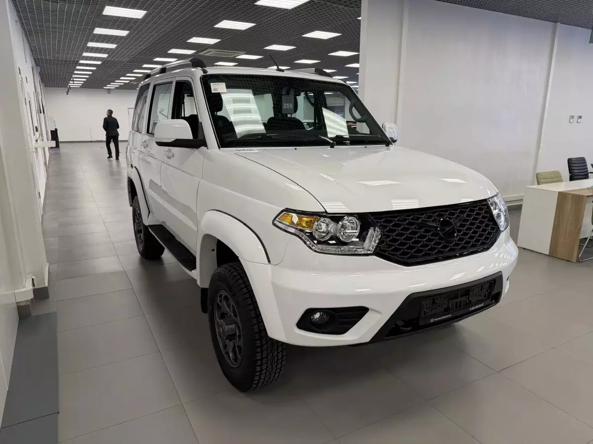 Автосалон: Uaz Patriot