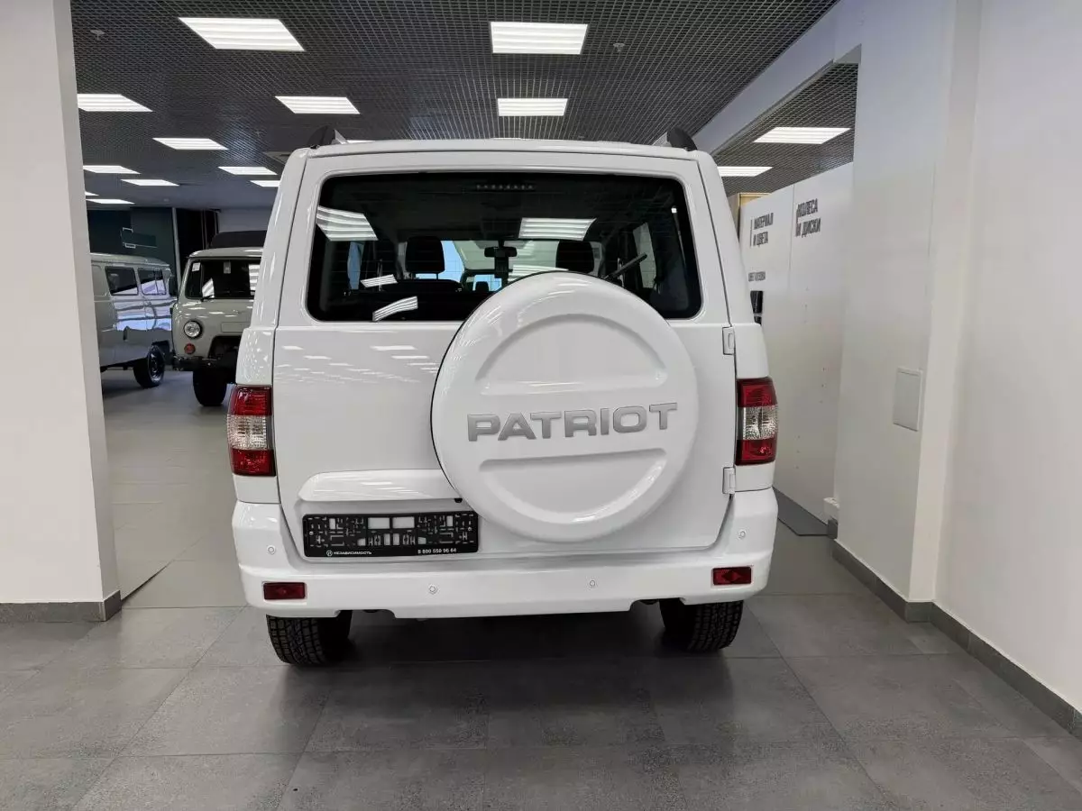 Автосалон: Uaz Patriot