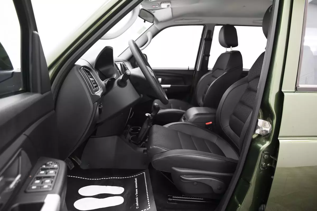 Автосалон: Uaz Patriot