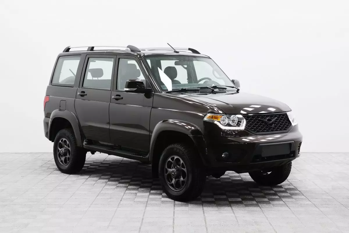 Автосалон: Uaz Patriot