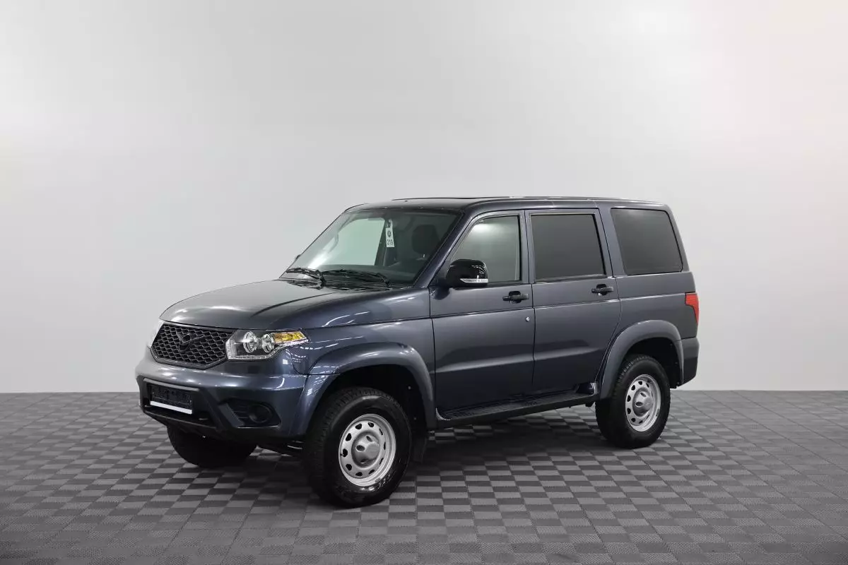 Автосалон: Uaz Patriot