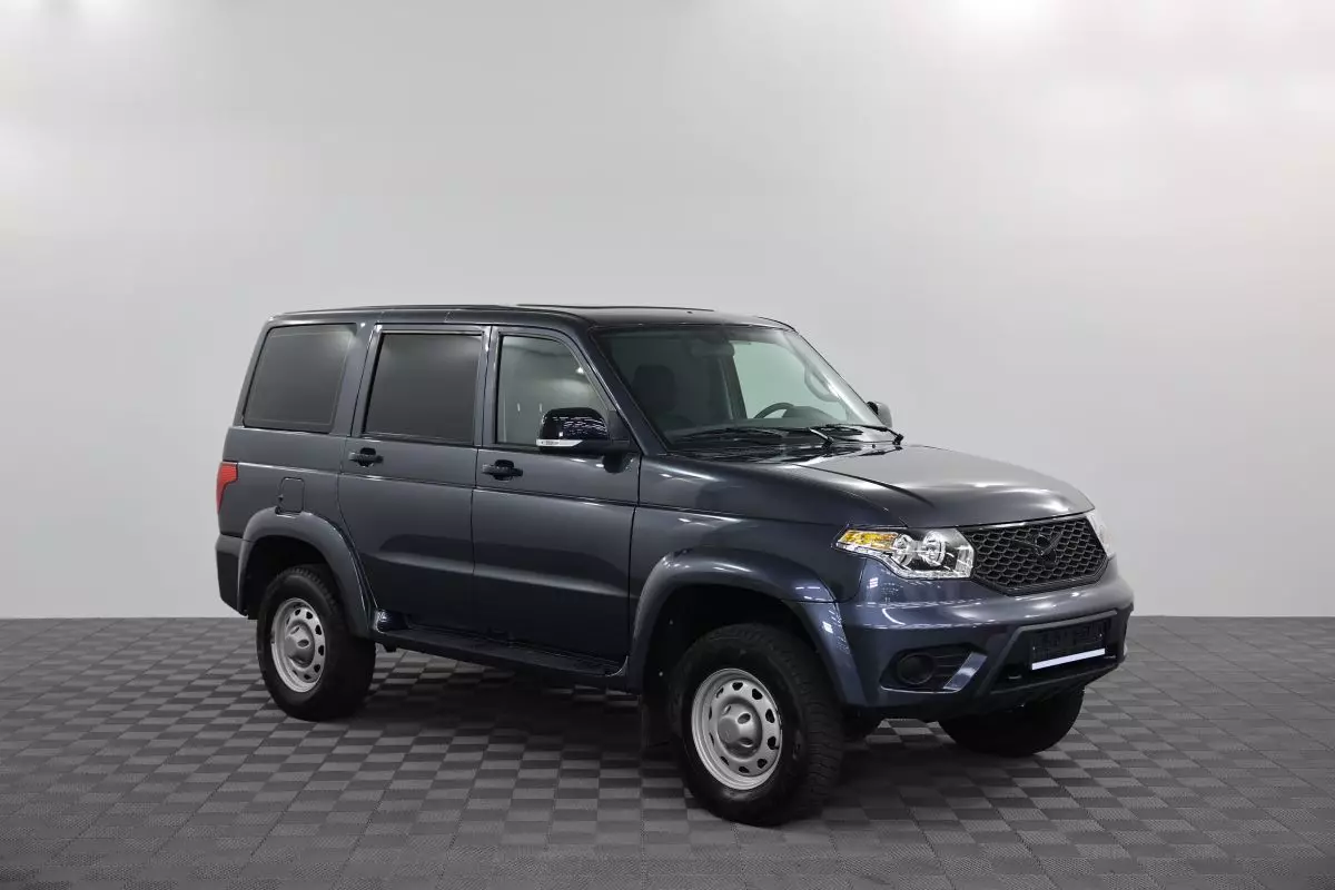 Автосалон: Uaz Patriot