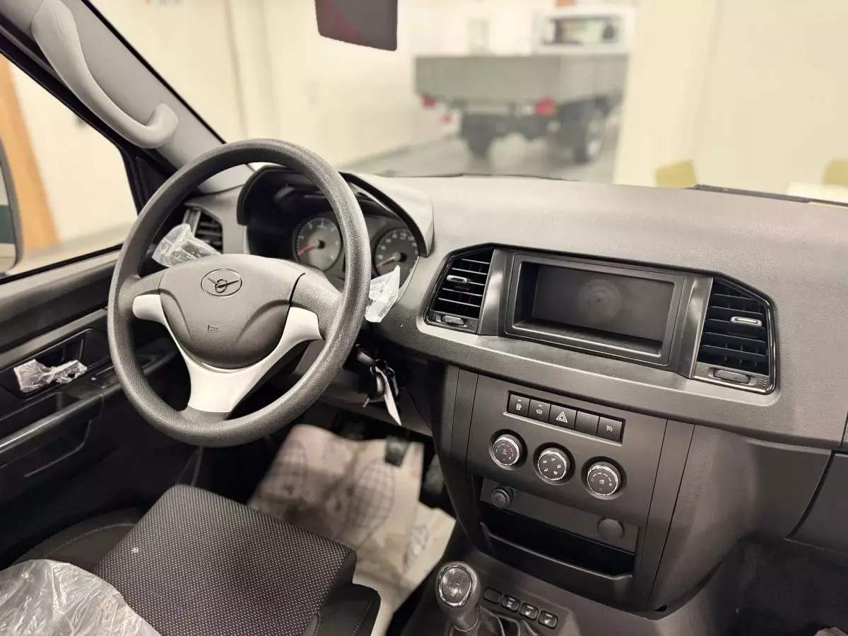 Автосалон: Uaz Профи Однорядная кабина