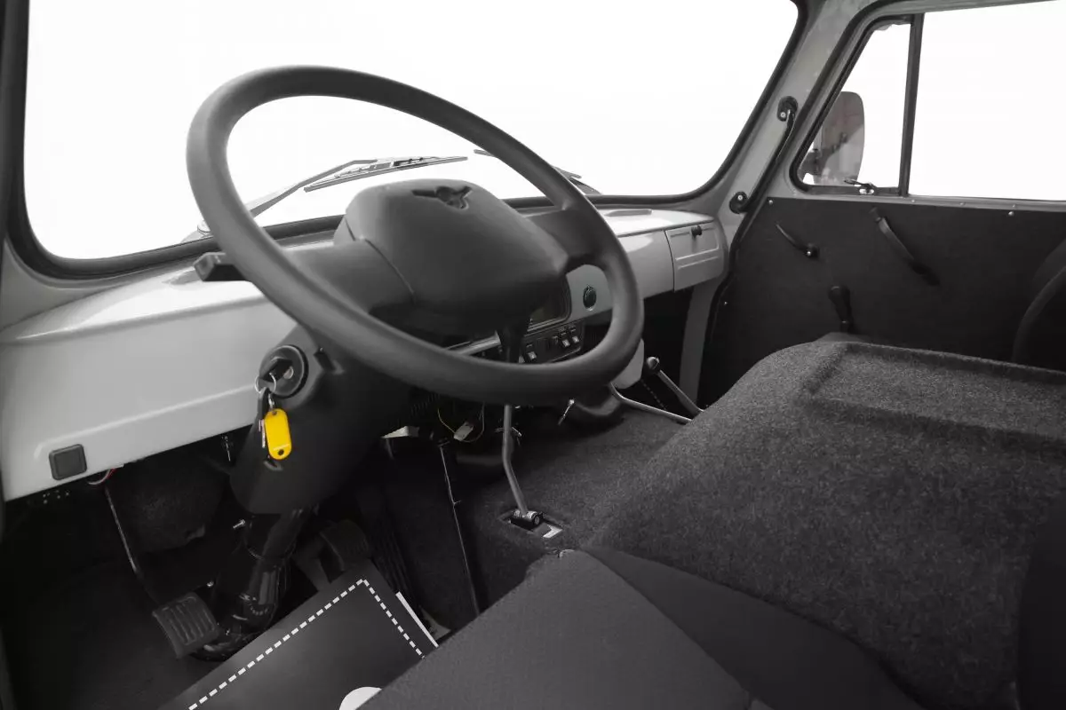 Автосалон: Uaz СГР Комби