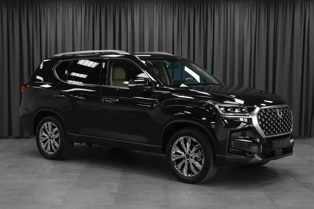 Автосалон: Kgm Rexton